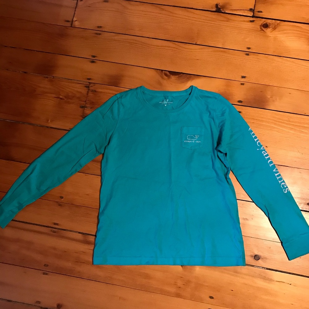 Vineyard vines long sleeve shirt